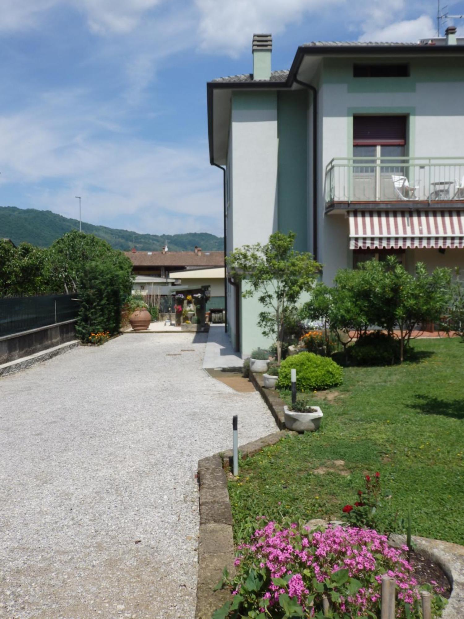 Riflessi D'Arte Bed & Breakfast Provaglio d'Iseo Bagian luar foto