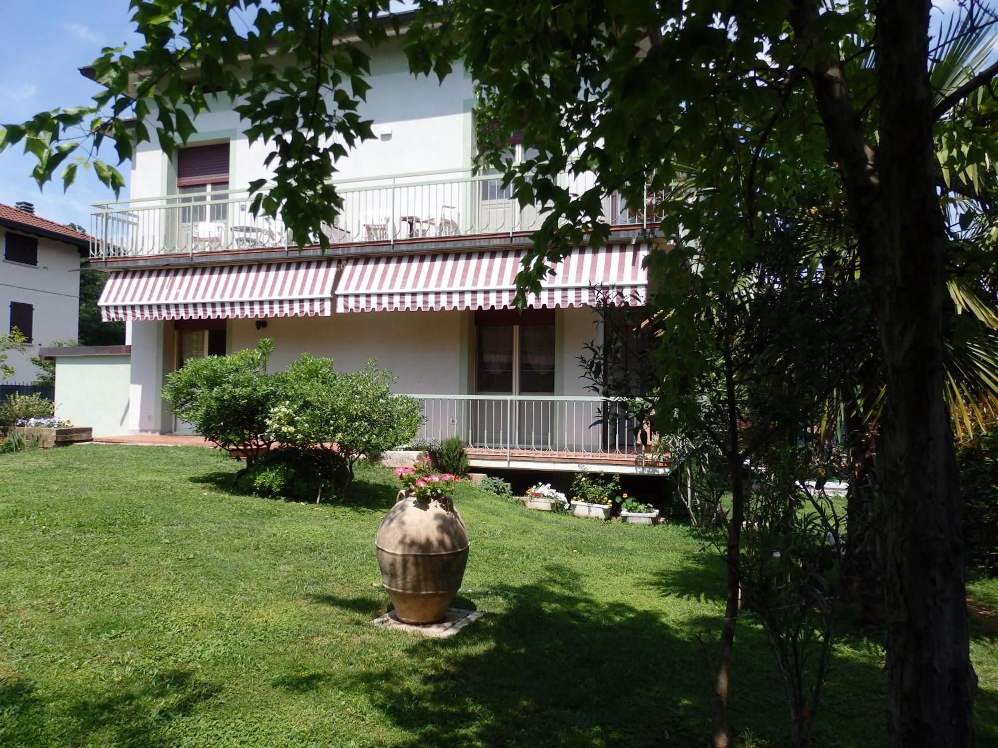 Riflessi D'Arte Bed & Breakfast Provaglio d'Iseo Bagian luar foto